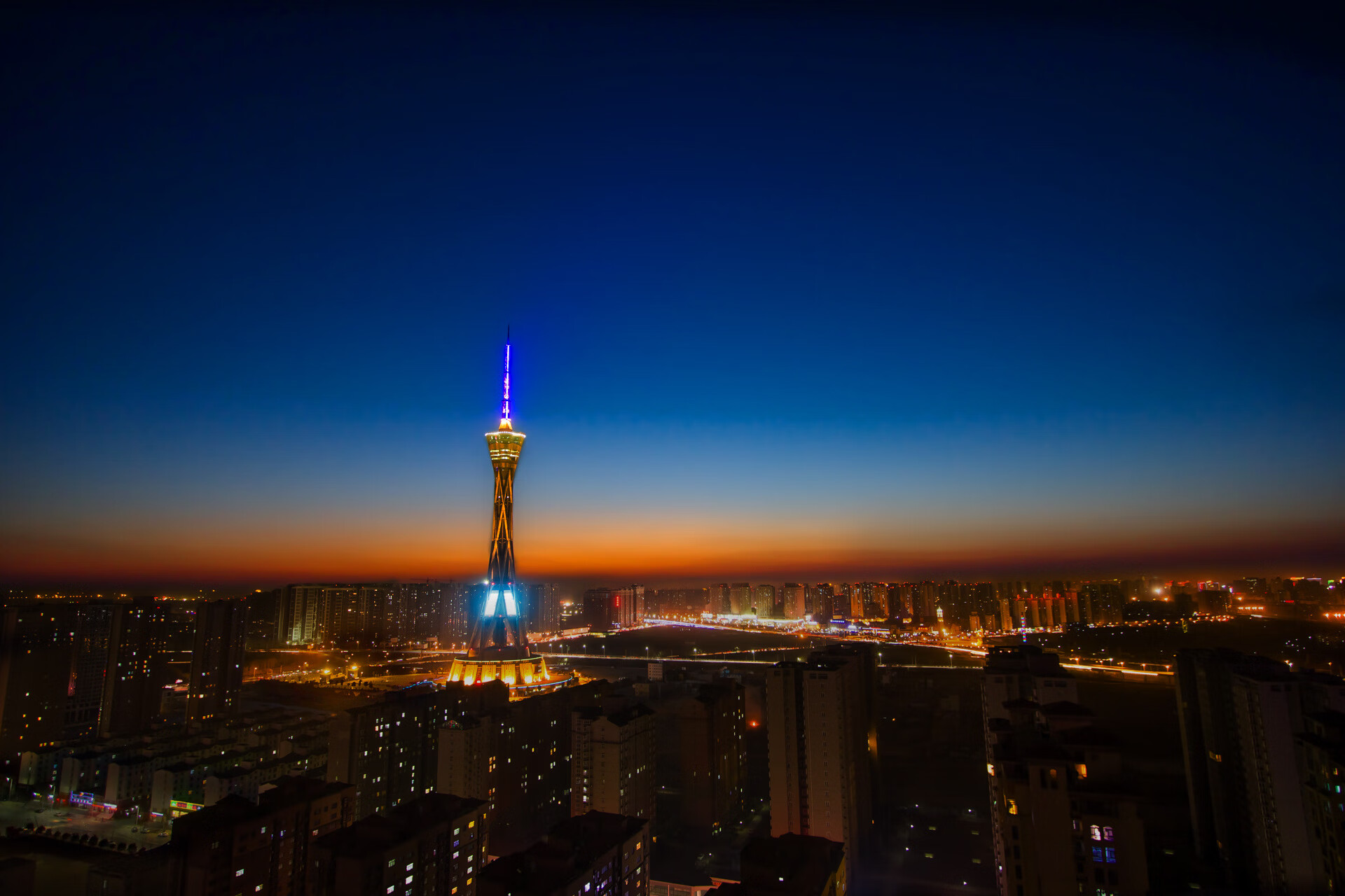 超级杯赛：五大联赛冠军之间的激烈较量，超级杯2020赛程