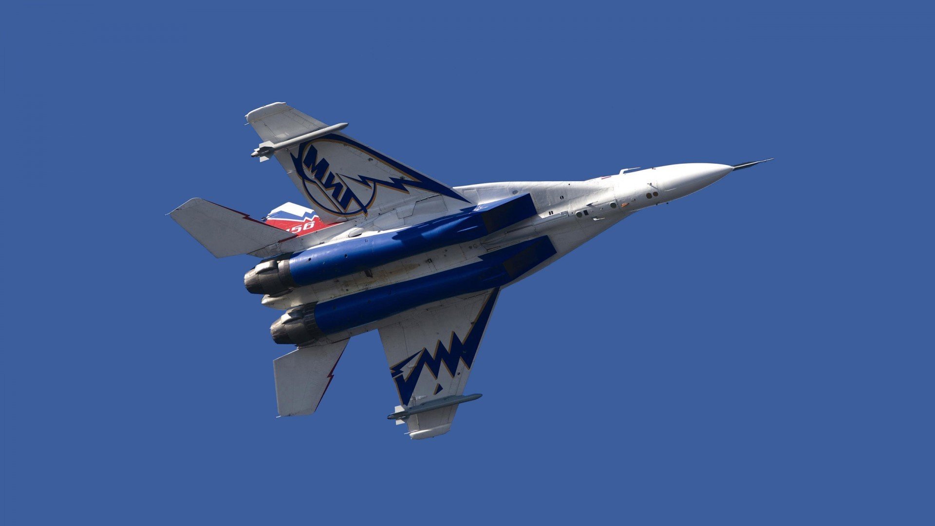 职业联赛商业权益分配不均引发争议,联赛商业化方案