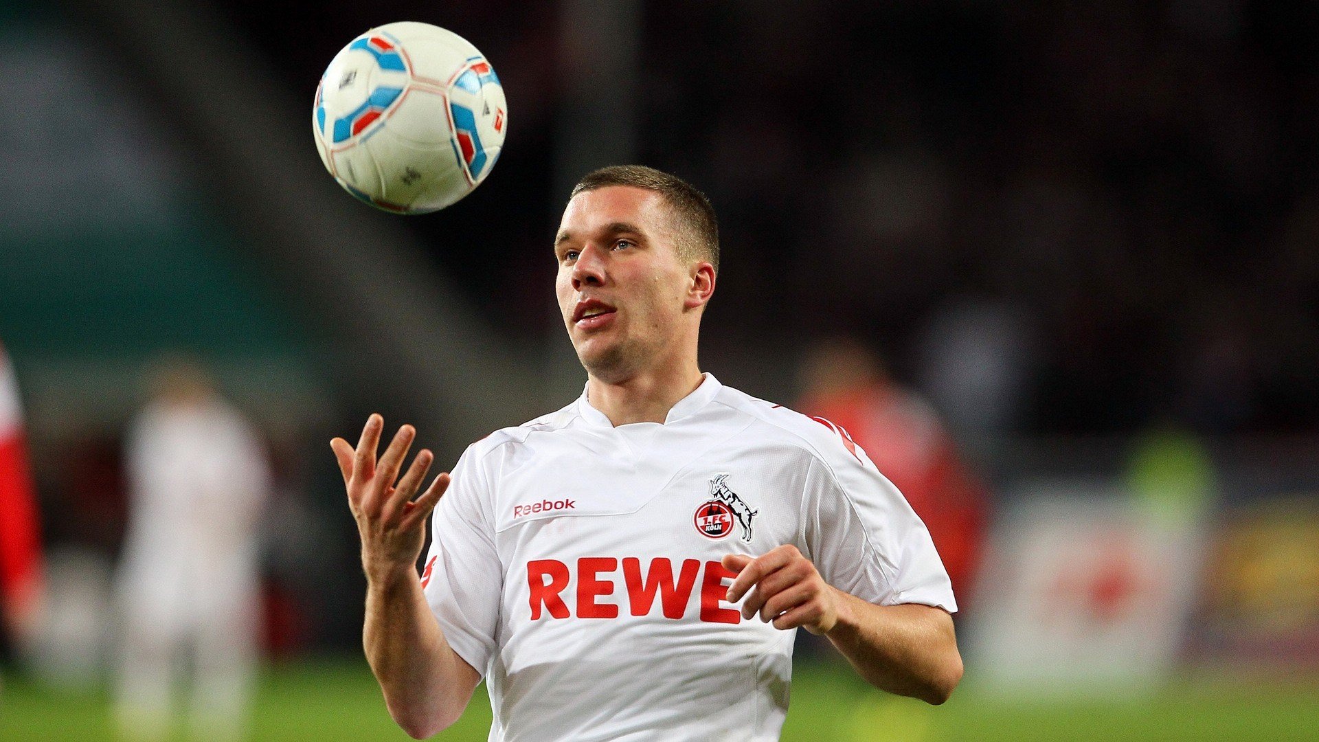 开云·体育官网APP下载-篮球联赛MVP最新评选，篮球联赛mvp最新评选规则